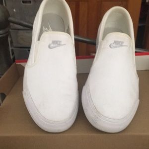 Women’s Nike slip on